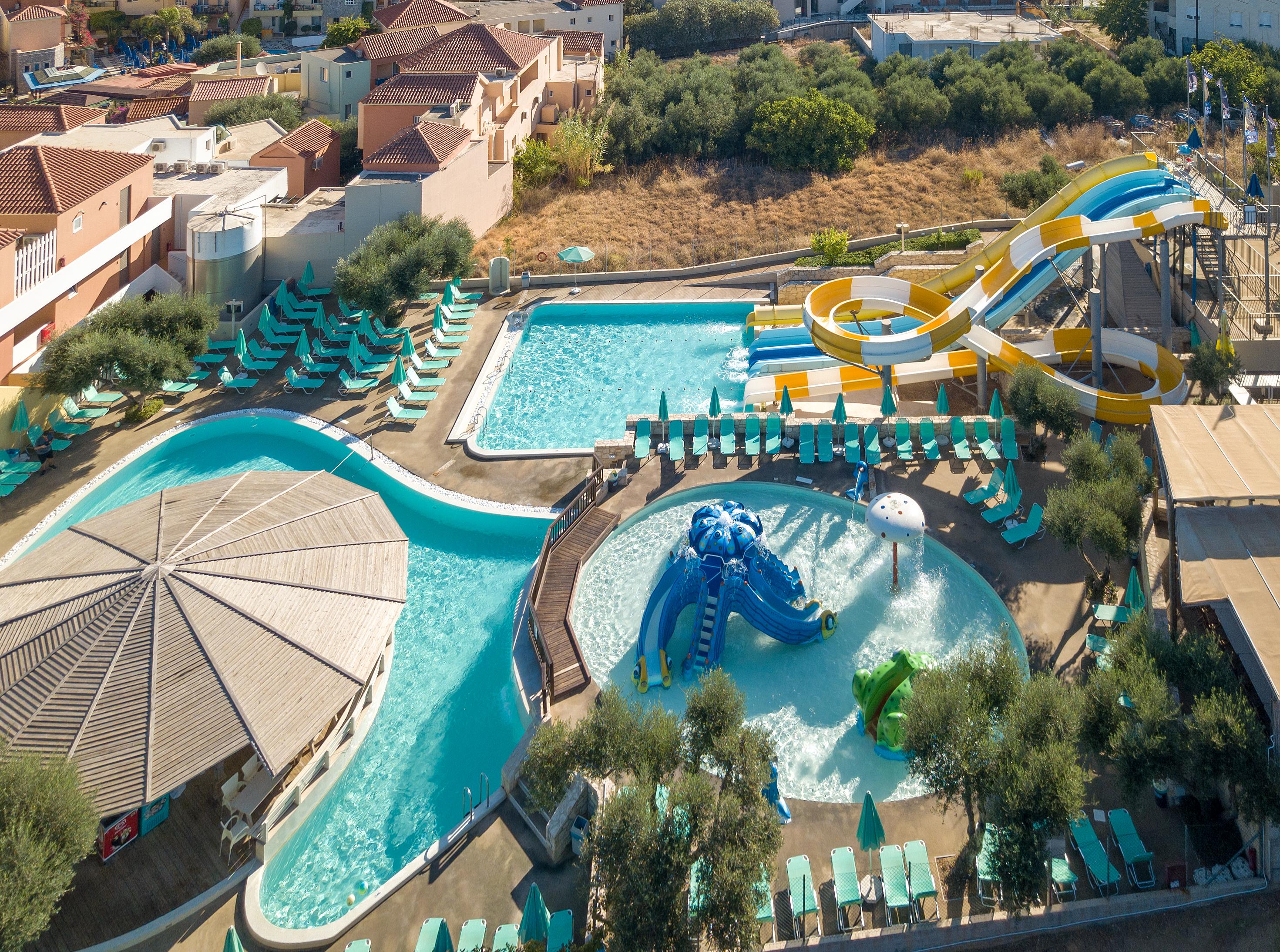 Iolida Village Water Park Hotel Agia Marina 外观 照片